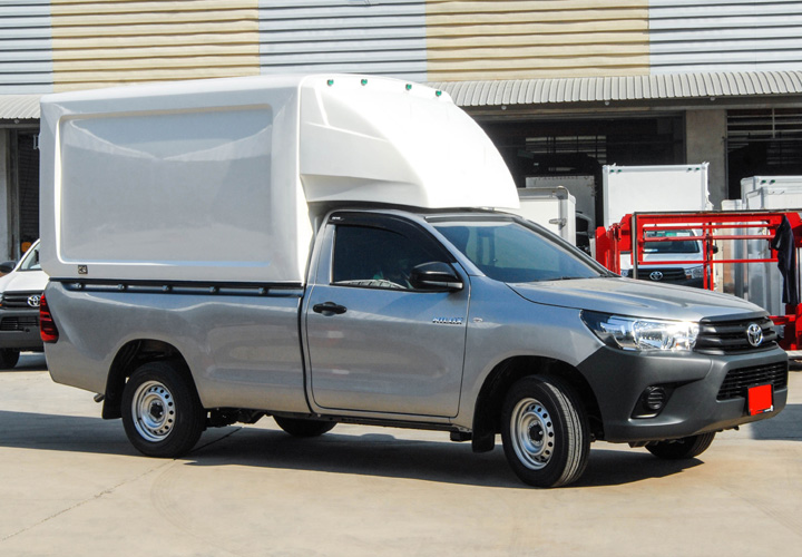 Dry Freight | Dry Cargo | Fiberglass Hardtop — Cargo 2000 | Half Body | Toyota Hilux Revo | Standard Cab