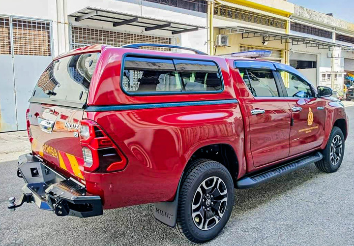 Fiberglass Canopy — S2 | Double Cab | Toyota Hilux