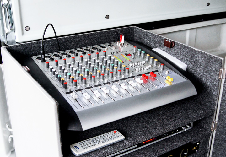  Made to Order : Standard Features
